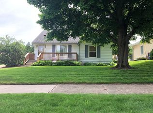 2454 Paris Ave NE, Grand Rapids, MI 49505