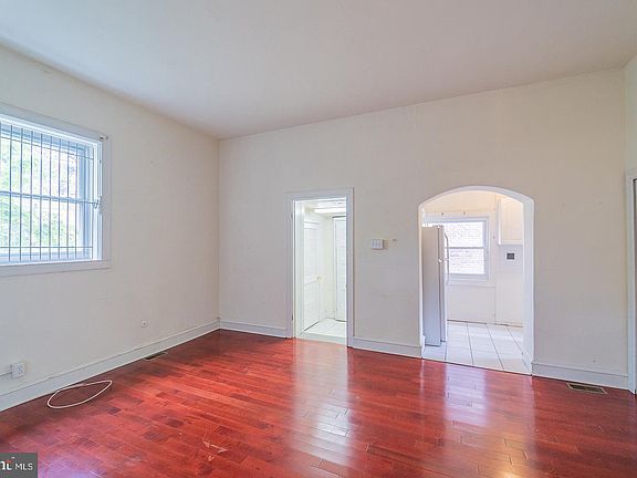 3rd image of 3511 Baring St Unit 1C