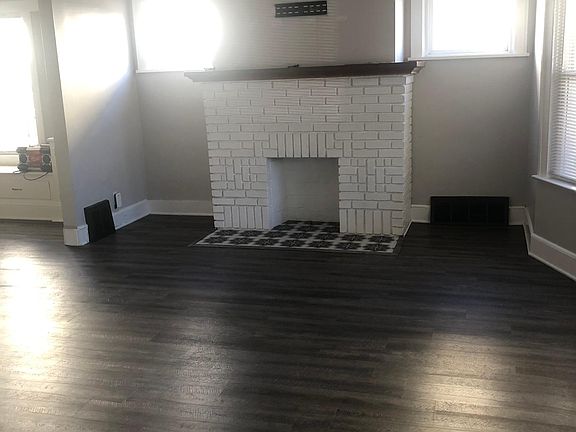 5th image of 2064 Lewis Dr