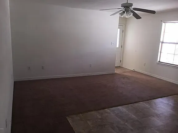 3 bed, 1301 sqft, $1,600 — Photo 2