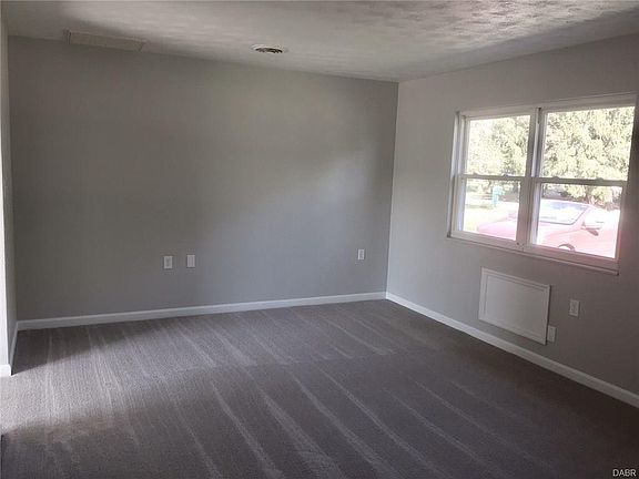 3rd image of 3583 N Lake Shore Dr