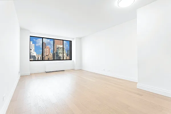 Rented by Olnick Organization | media 3