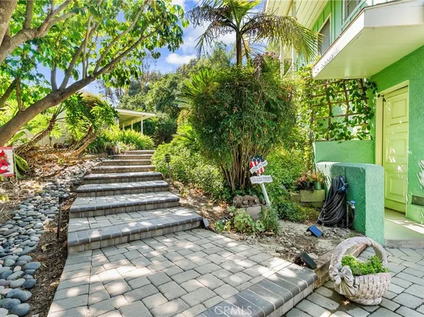 171 Canada Sombre Rd, La Habra Heights, CA 90631