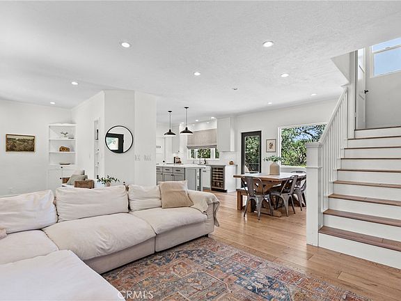 4th image of 45 Ridgeview Ct