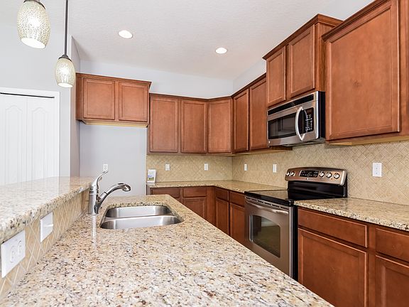 2nd image of 2615 Holly Bluff Ct