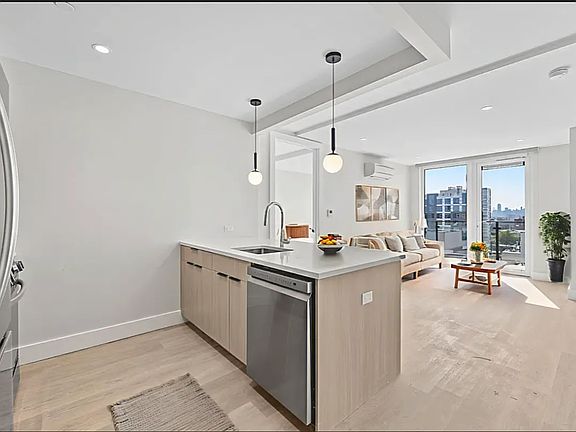 2nd image of 21 Linden Blvd #6K