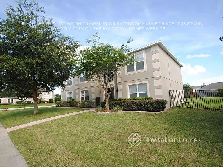 688 Red Pepper Loop — Photo 2