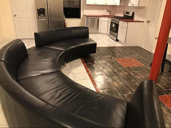 2nd image of 48 Court St