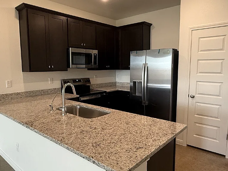 2015 Bear Grass Ridge Rd #A — Photo 3