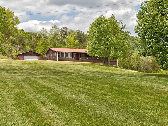 3rd image of 155 Zola Ln