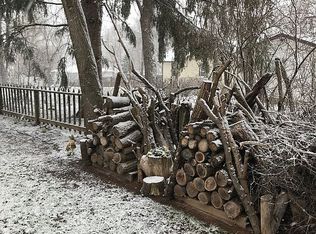 7712 Beach Rd, Wonder Lake, IL 60097