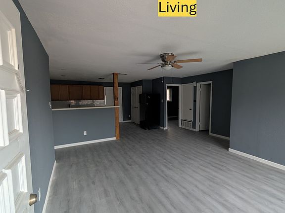 3rd image of 8101 Colony Loop Dr
