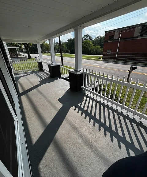 1001 Southern Ave — Photo 2