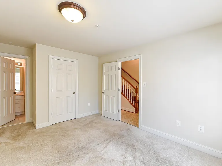 4610 Wilson Blvd — Photo 20