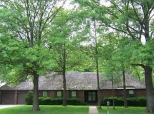 7100 N Cosby Ave, Kansas City, MO 64151