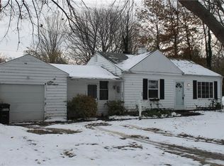 1907 E Tuttle Park Rd, Madison, OH 44057