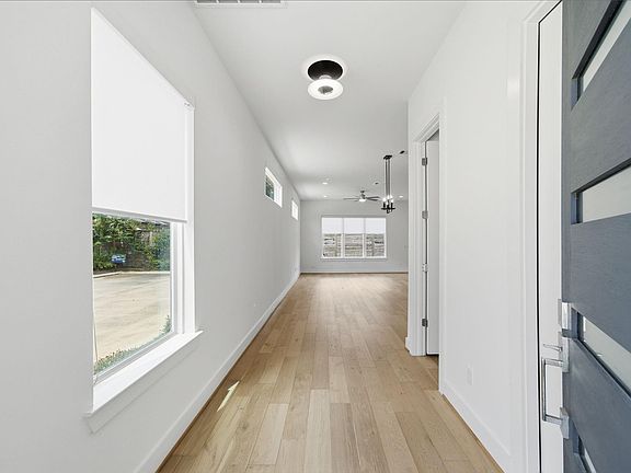 3rd image of 1737 Ojeman Point Ln