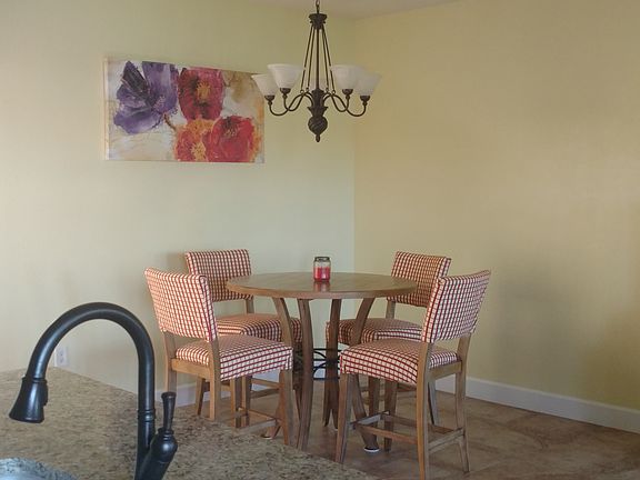 3rd image of 753 Ventura Dr