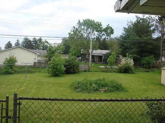 3rd image of 650 Brannon Dr