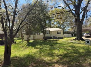 1616 Meadowbrook Cir, Anderson, SC 29624