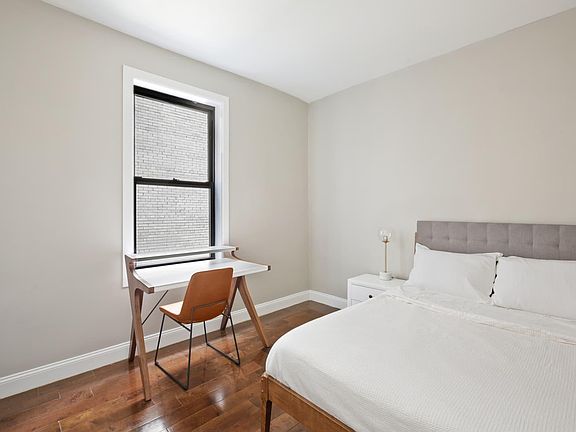 4th image of 127 W 141st St