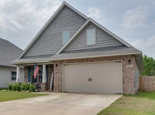 809 Oak Aly, Pensacola, FL 32506