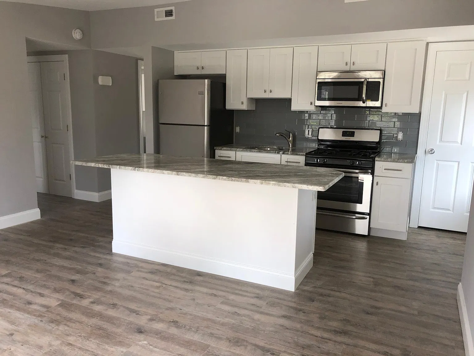 130 Fischer Blvd — Photo 1