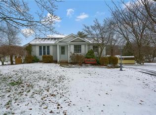 125 Kings Dr, Monaca, PA