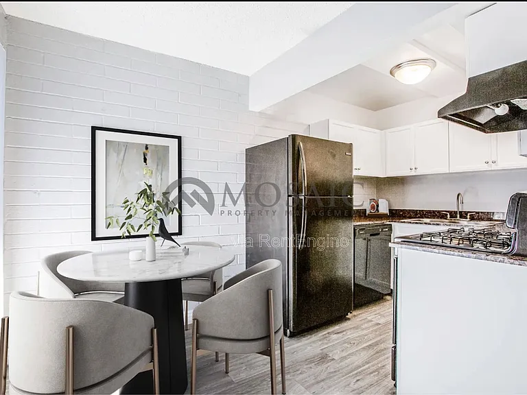 Radius Apartments — Photo 17
