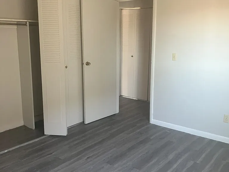 300-306 Polk St — Photo 12