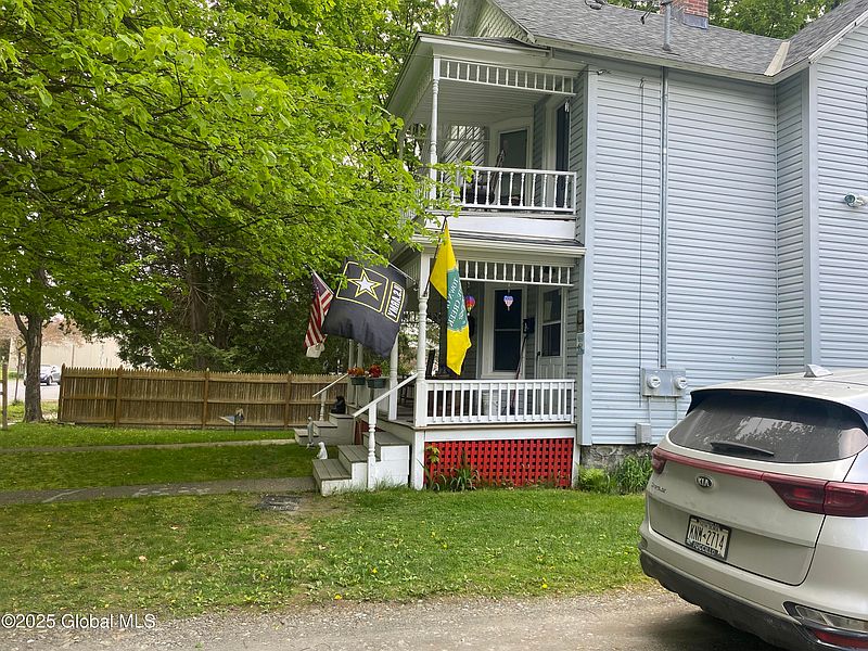 5th image of 24-26 Avenue A