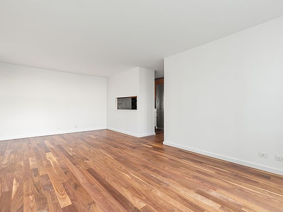 4th image of 515 E 72nd St APT 4C