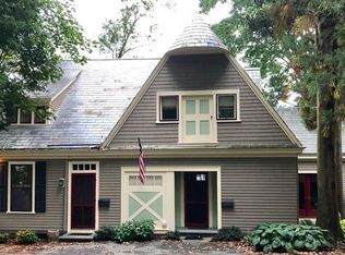 448 Gibbs Ave, Newport, RI 02840