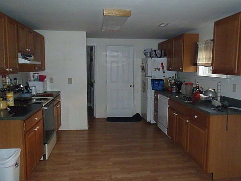 2nd image of 1440 Log Inn Rd