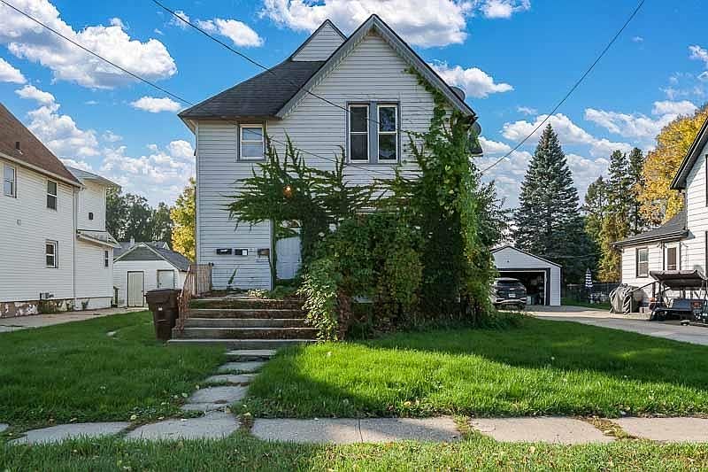 1st image of 530 Gardner St