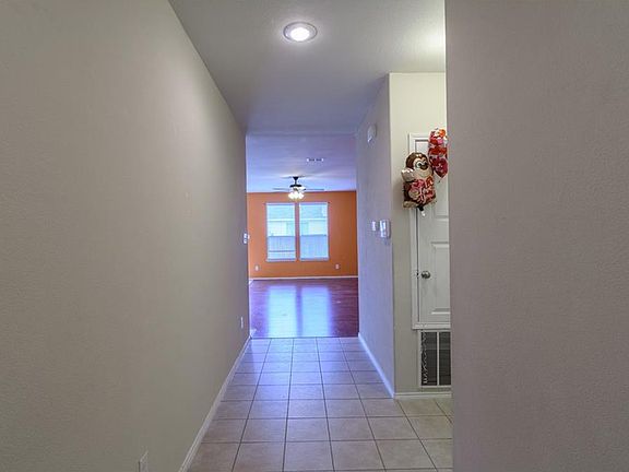 3rd image of 2405 Gelbray Pl