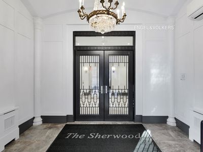 340 W 55th St APT 8B, Manhattan, NY, 10019