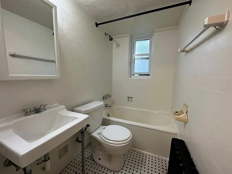 5700 Munhall Rd — Photo 26