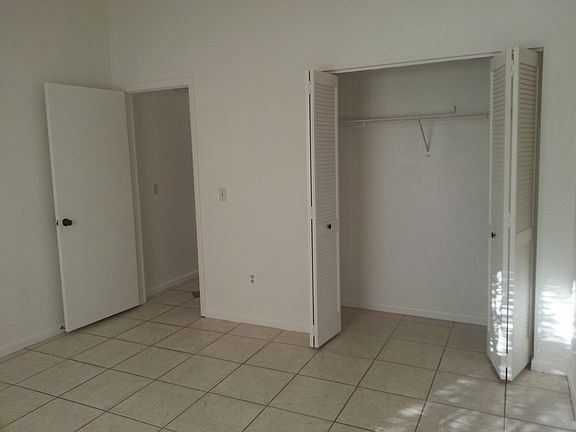 3rd image of 13 Empress Ln