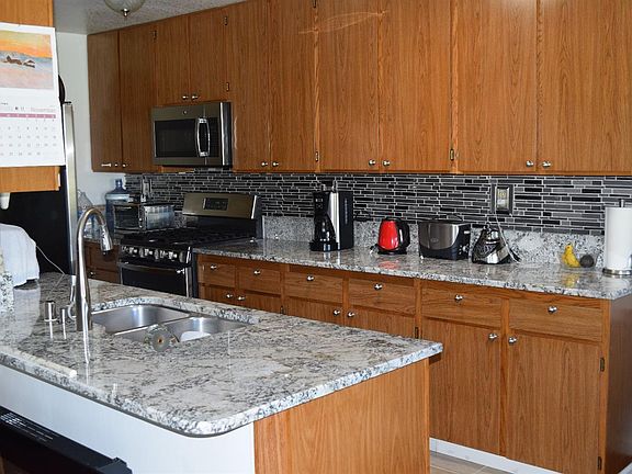 5th image of 27535 Lakeview Dr #33