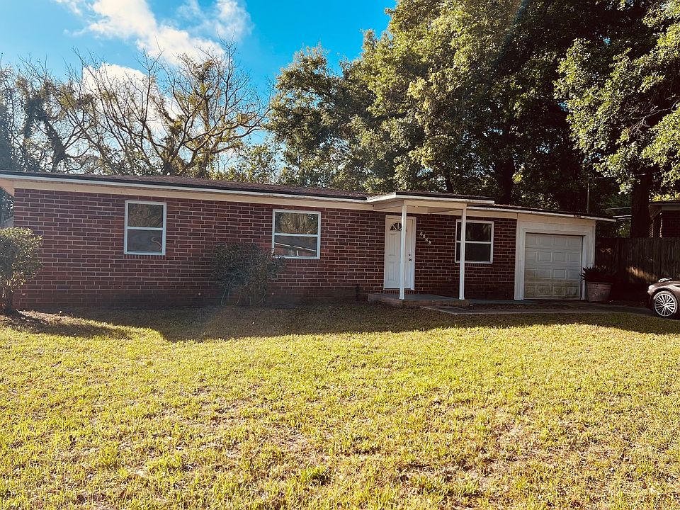 1st image of 6048 Holly Bay Dr