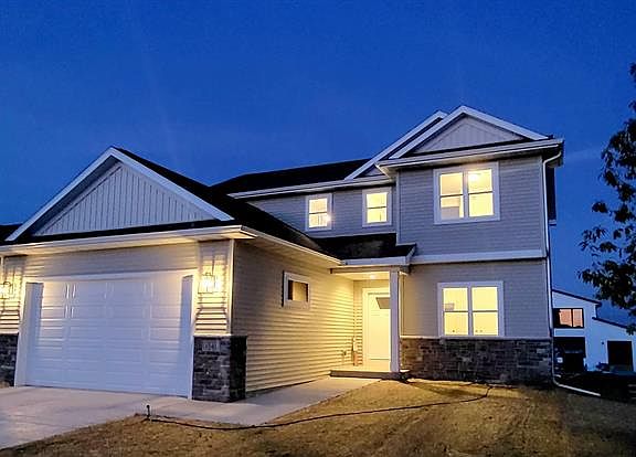 3rd image of 1300 Hoel Ave #Ubyjlx