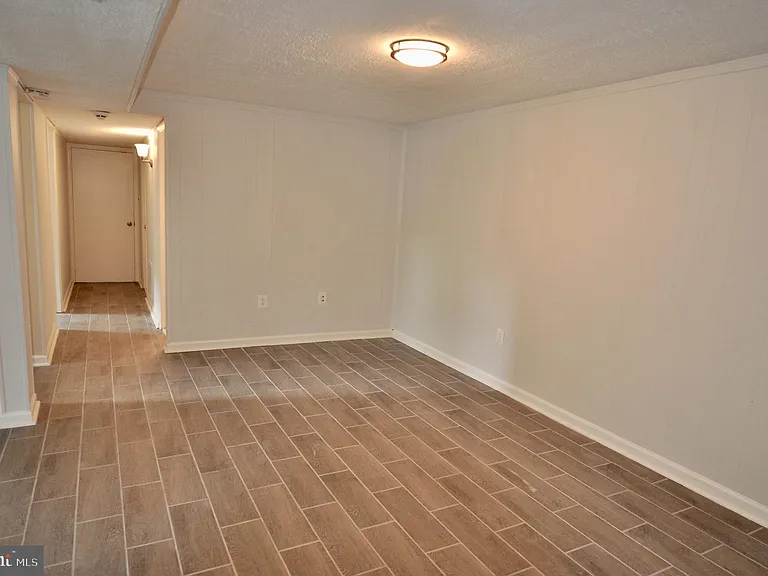 13831 Delaney Rd — Photo 19