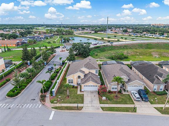 2nd image of 8184 Fan Palm Way