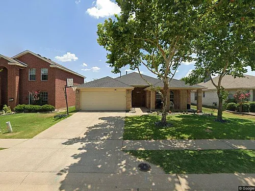 9933 Carter Dr Photo 1