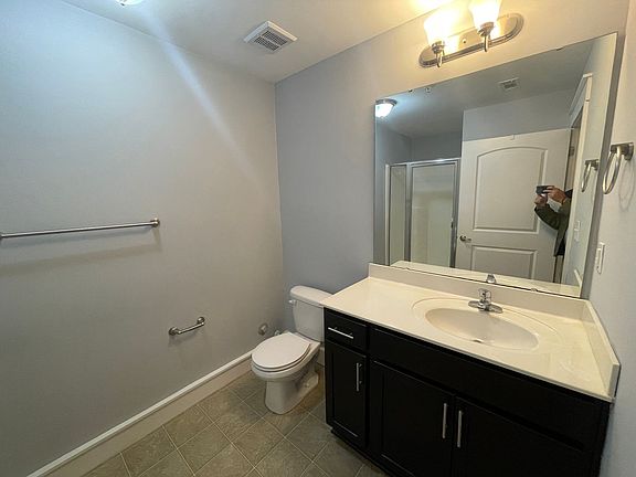 3rd image of 200 W Warren St APT 104