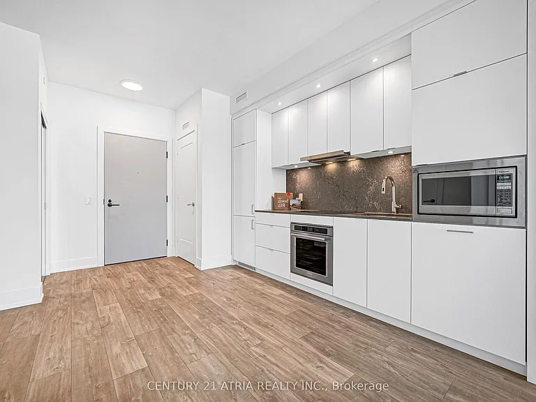858 Dupont St #306 — Photo 7