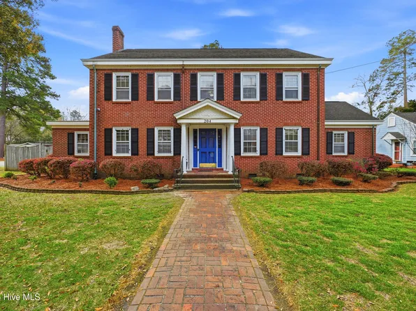 204 E College Street, Whiteville, NC 28472