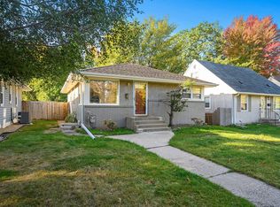 2194 Reaney Ave E, Saint Paul, MN 55119