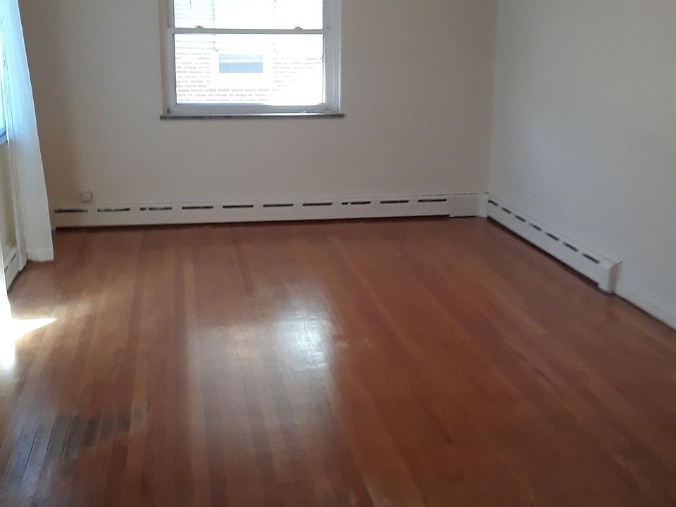 12' x 20' living room